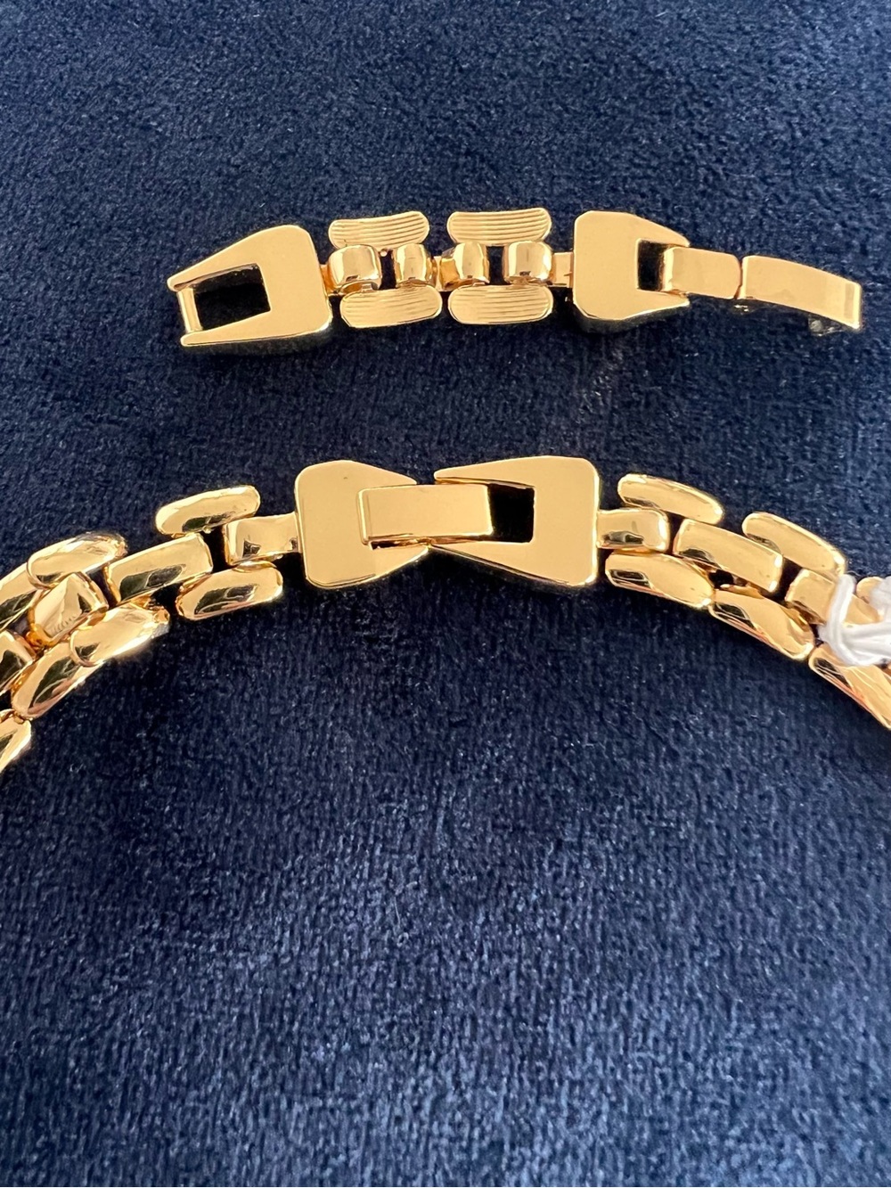 Stella & Dot Gold Lion Head Pavé Link Necklace with Crystal Ring - Picture 3 of 4
